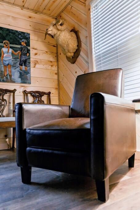 Hideaway Cabin Near Mammoth Springs, Ark Exterior photo